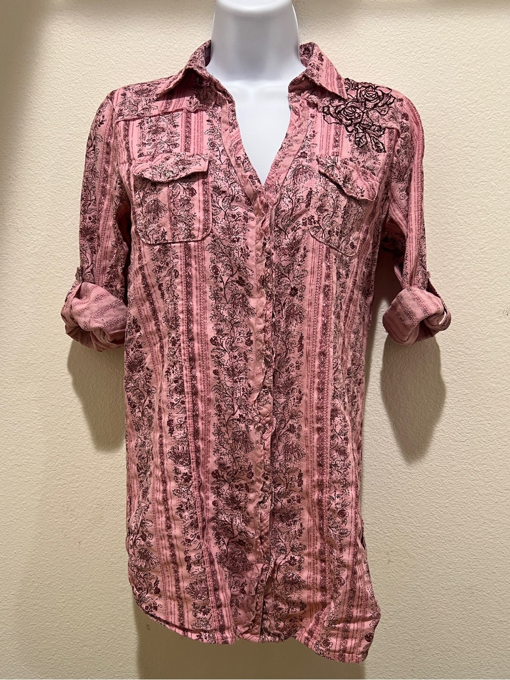 FANG Pink Floral-Print Button Down Tunic